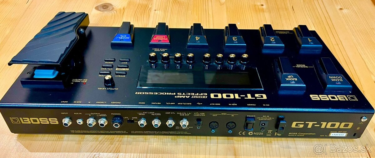 Multiefekt Boss GT-100 V2 - 2