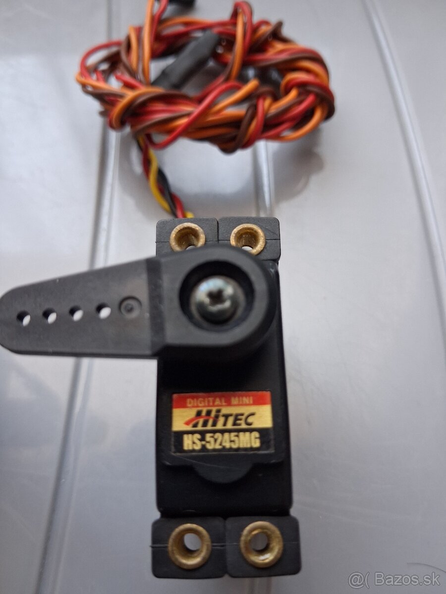 Servo HS 5245 MG - 2