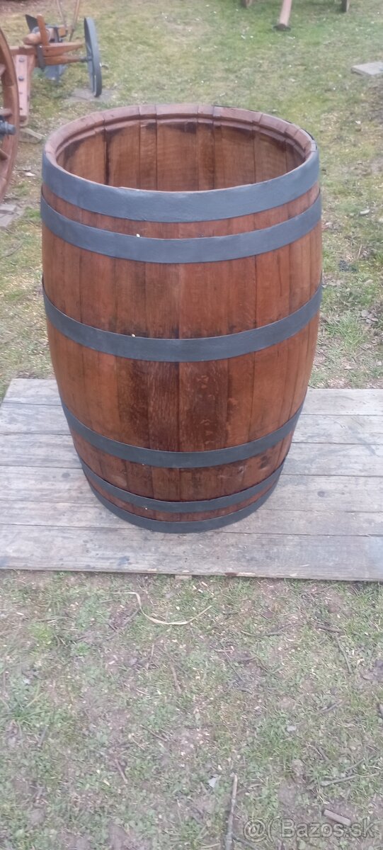 Starý drevený sud - 2