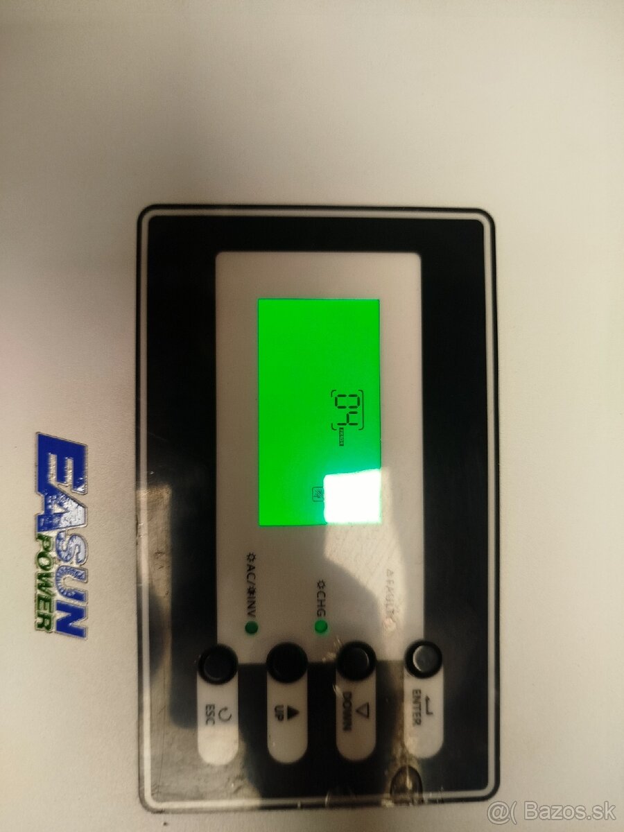 Solarny hybridny menic off grid - 2