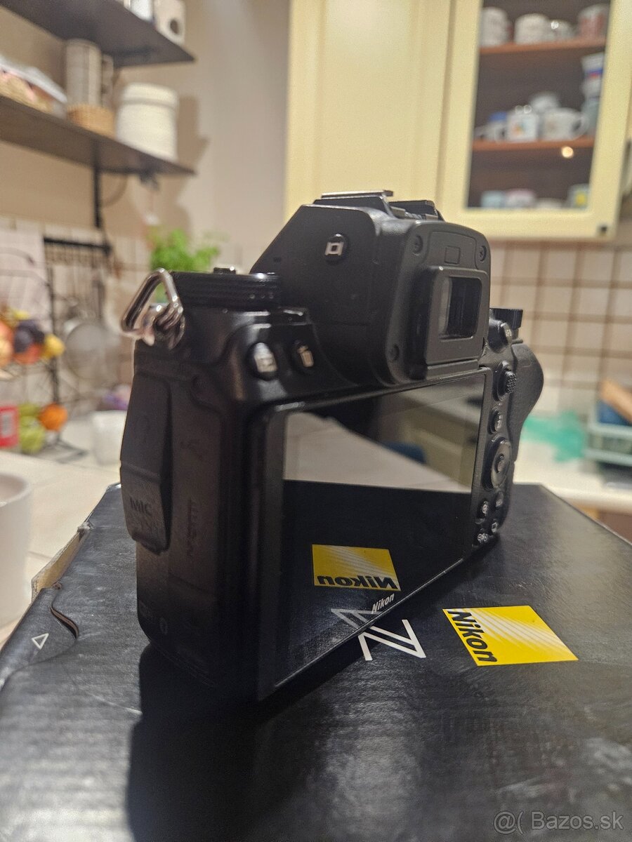 Nikon Z6 - 2