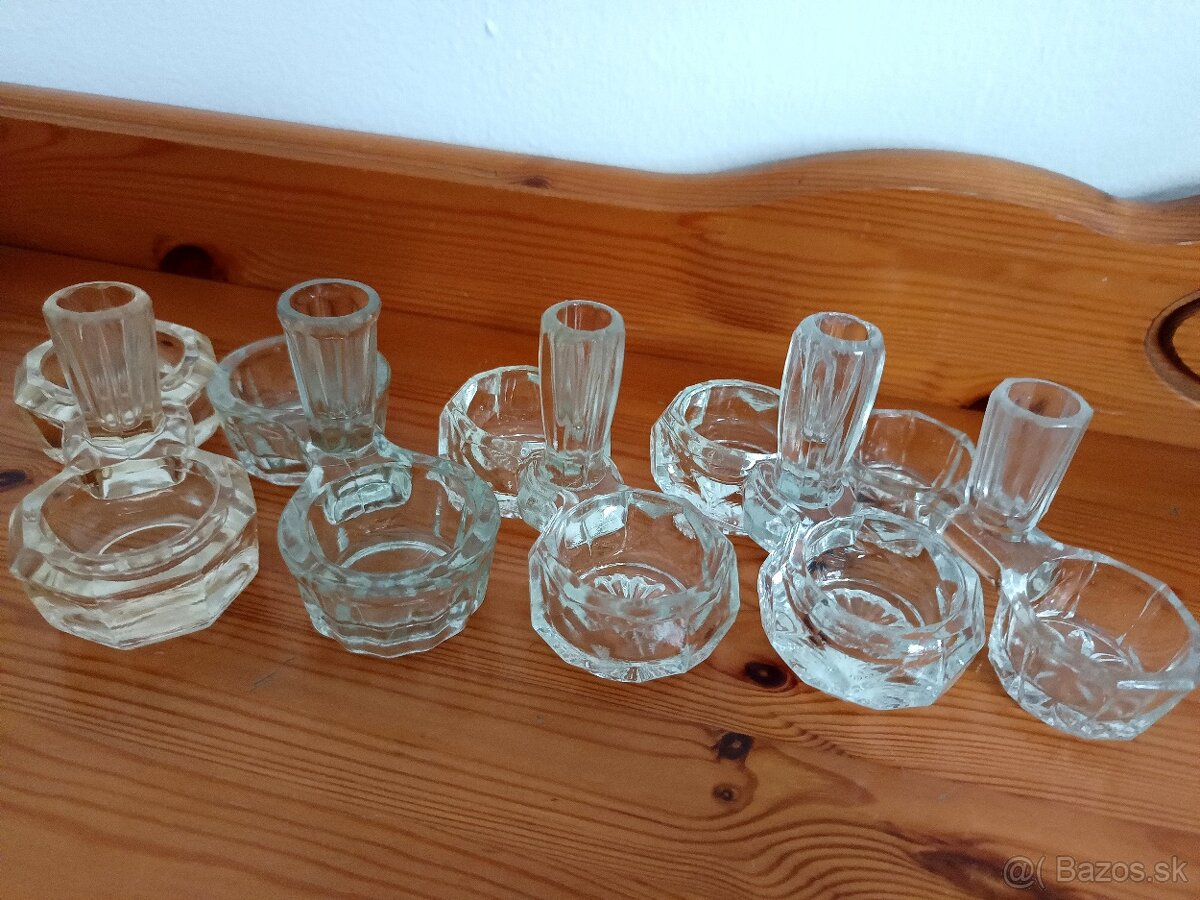 Ponúkam za 2,50€/ kus retro sklenené koreničky - 2