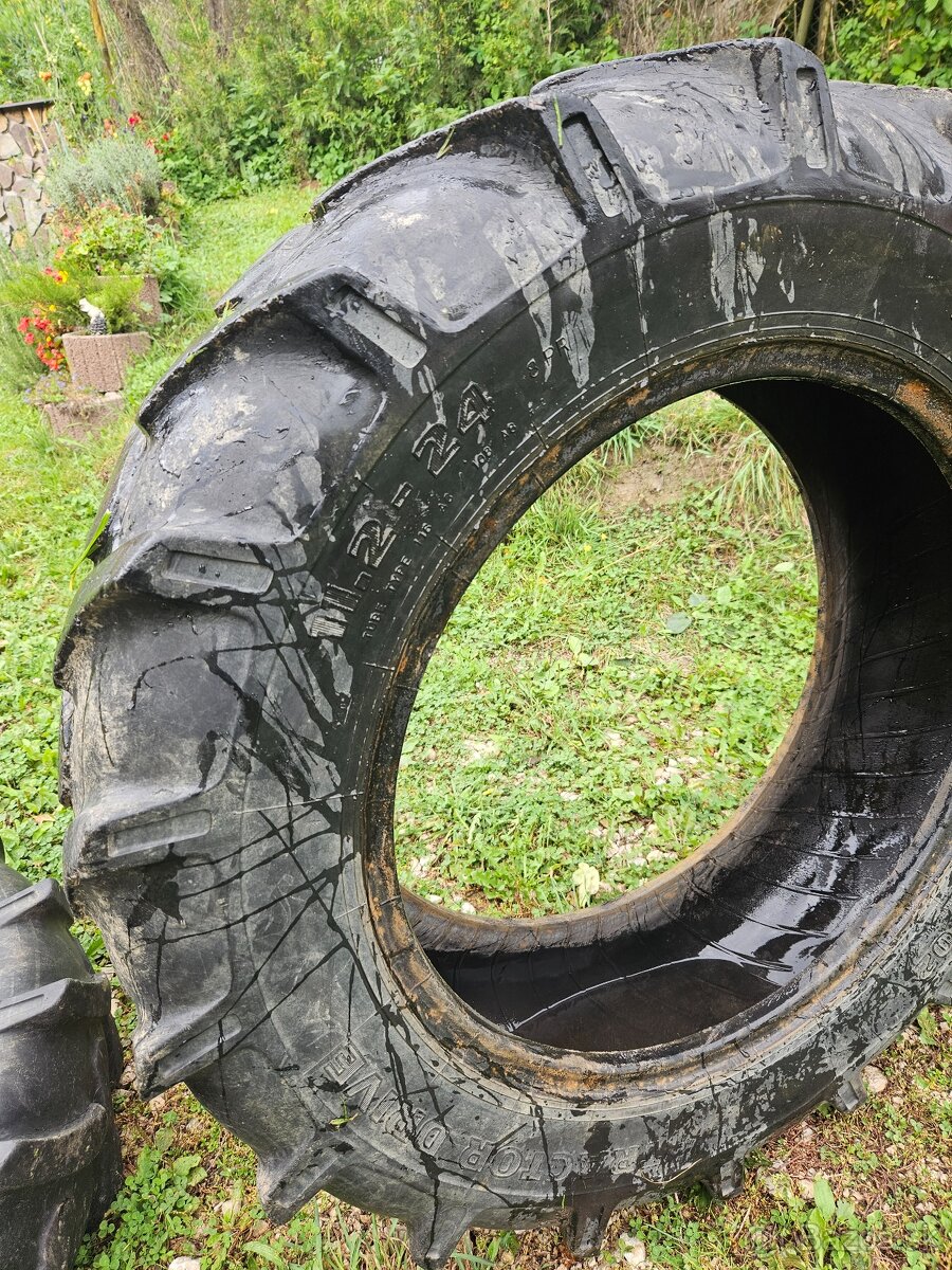 Pneu mitas 11.2-24 - 2