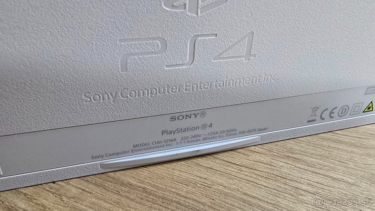 Playstation 4 white - 2