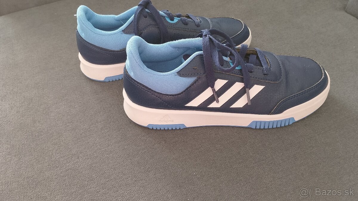 Chlapčenské botasky Adidas - 2