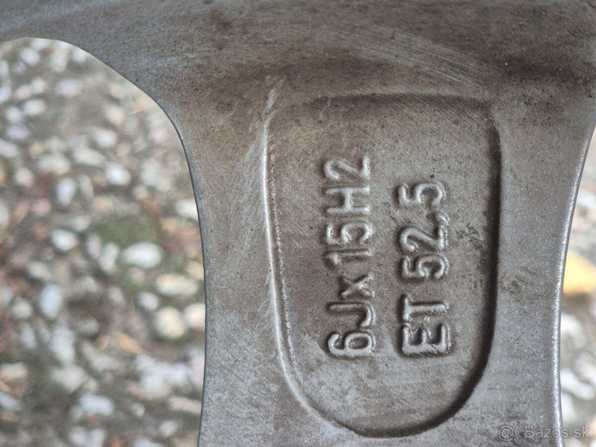 15" elektróny Ford - 2