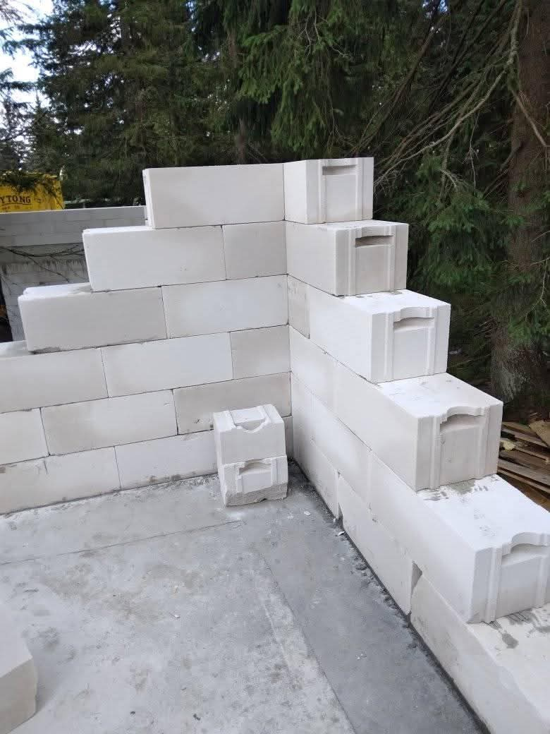 Ponúkame stavebné práce... - 2