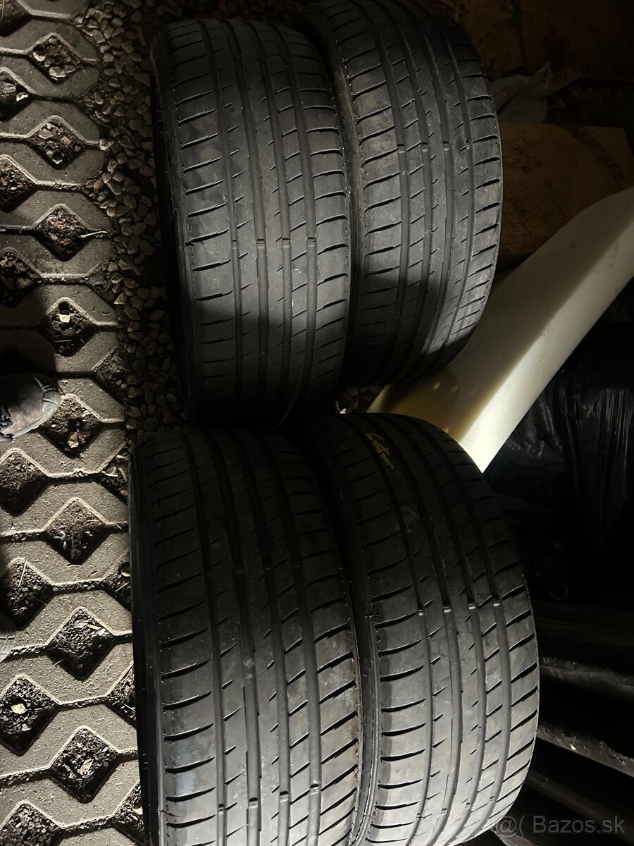 Predám letné pneumatiky 225/45 r18 - 2