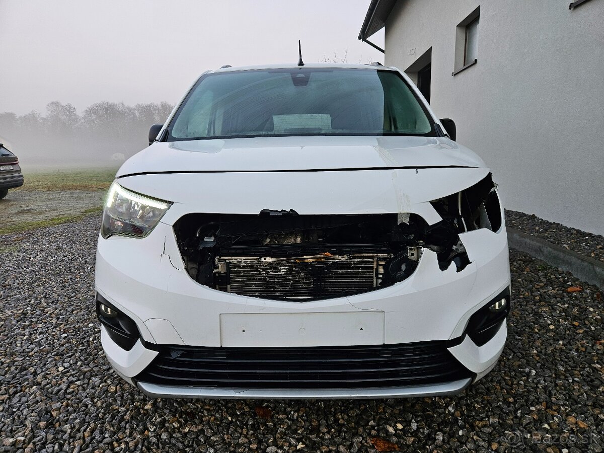 Opel Combo E Ultimate, r.v. 10/2022, 1.5 diesel - 2