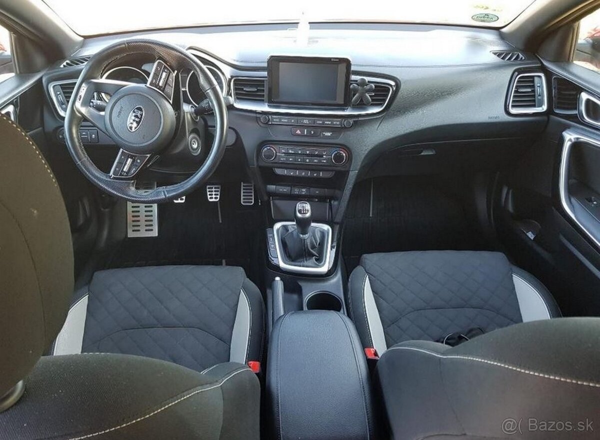 Kia Ceed SW 1.4 T-GDi GT-Line - 2