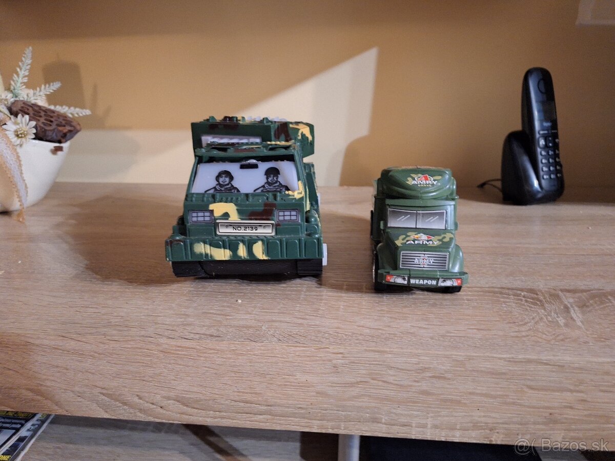 Autíčka- tank + auto - 2
