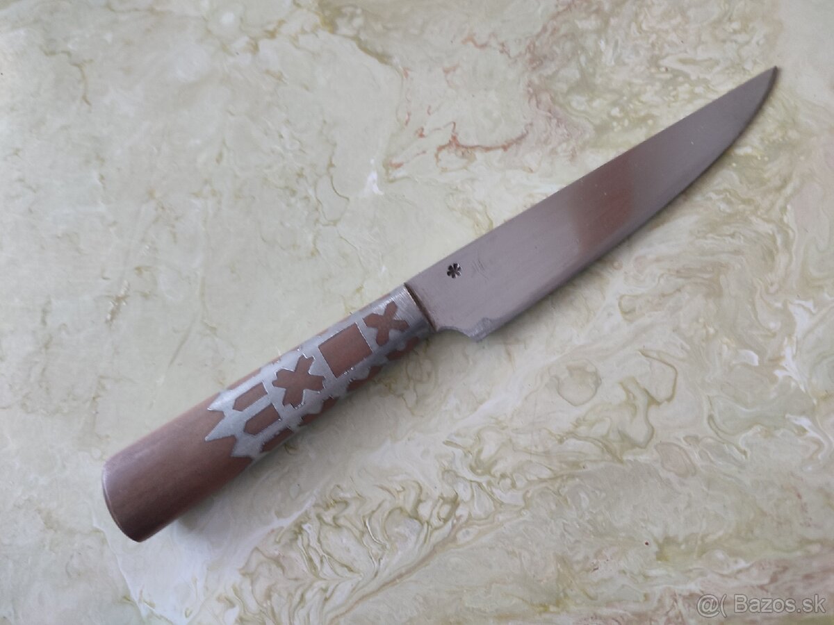 Nôž - 2