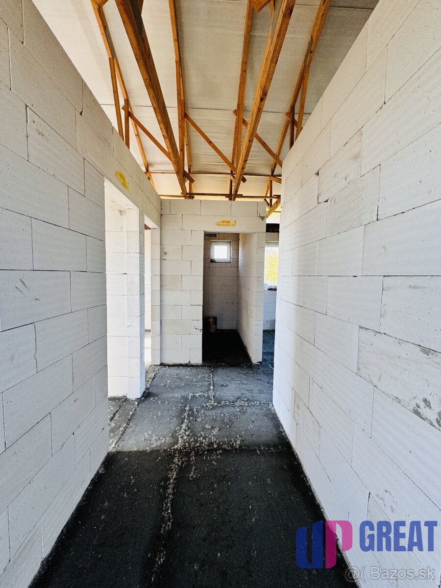 ZNÍŽENÁ CENA Na predaj rodinný dom,RADIMOV,okr.SKALICA - 2