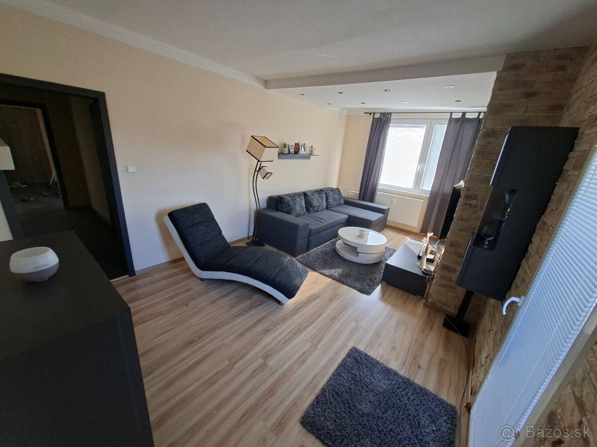 Prenájom 2-izbového zrekonštruovaného bytu - 2