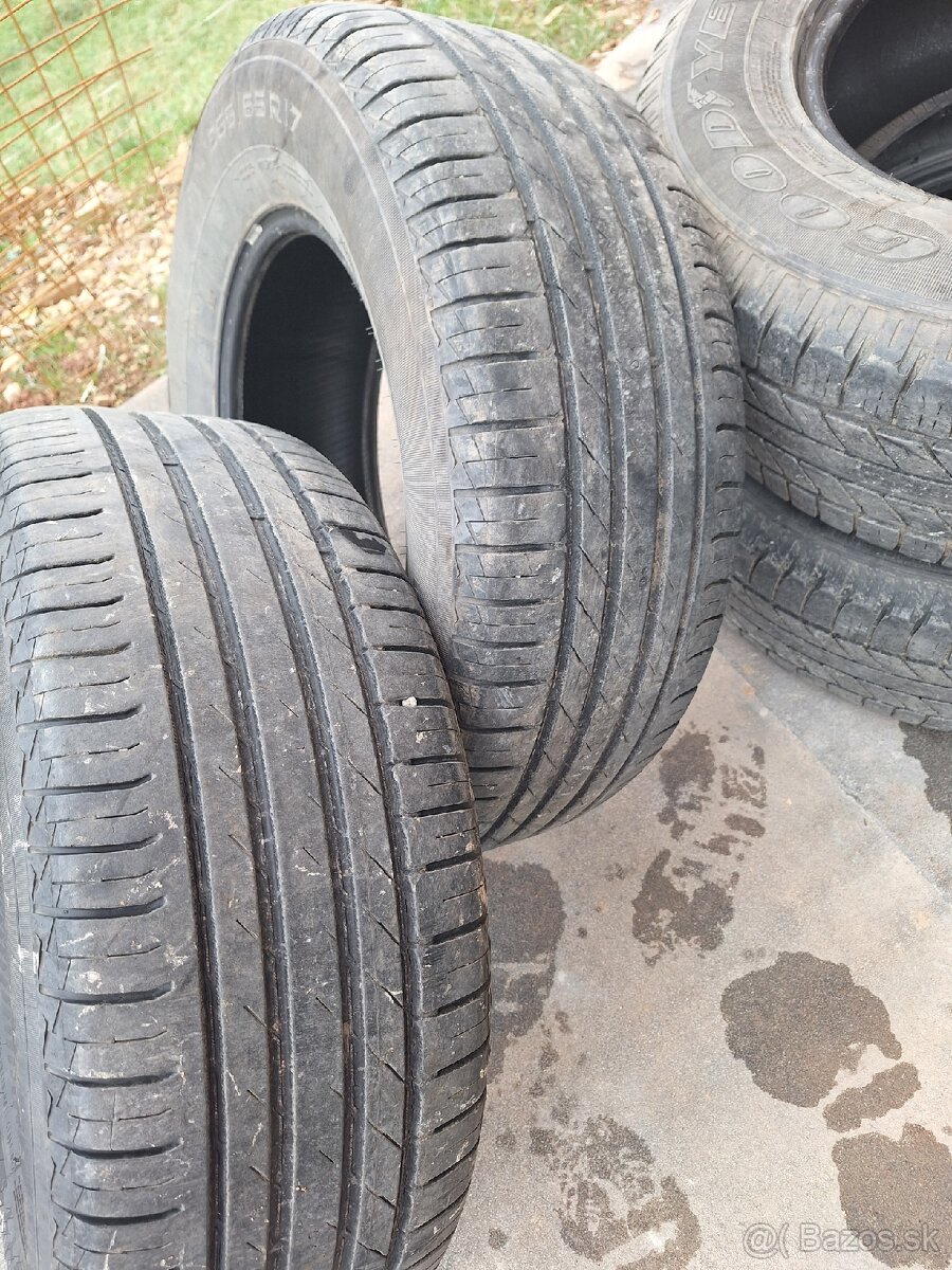 Predám pneu 265/65 R17