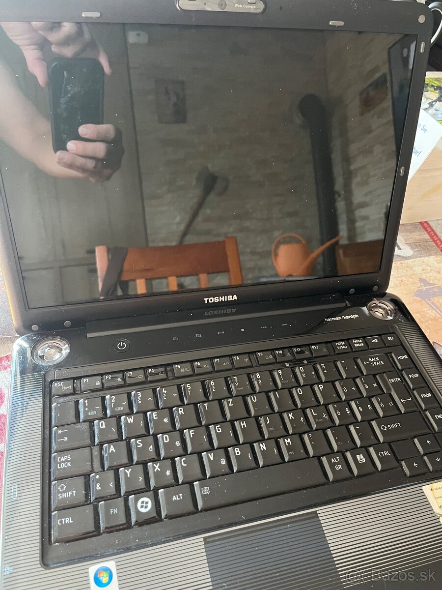 Toshiby Satellizr 300 - 2