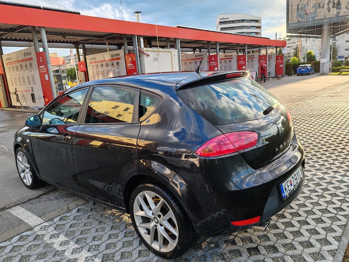 Seat Leon FR 2.0 TDi 125kw - 2