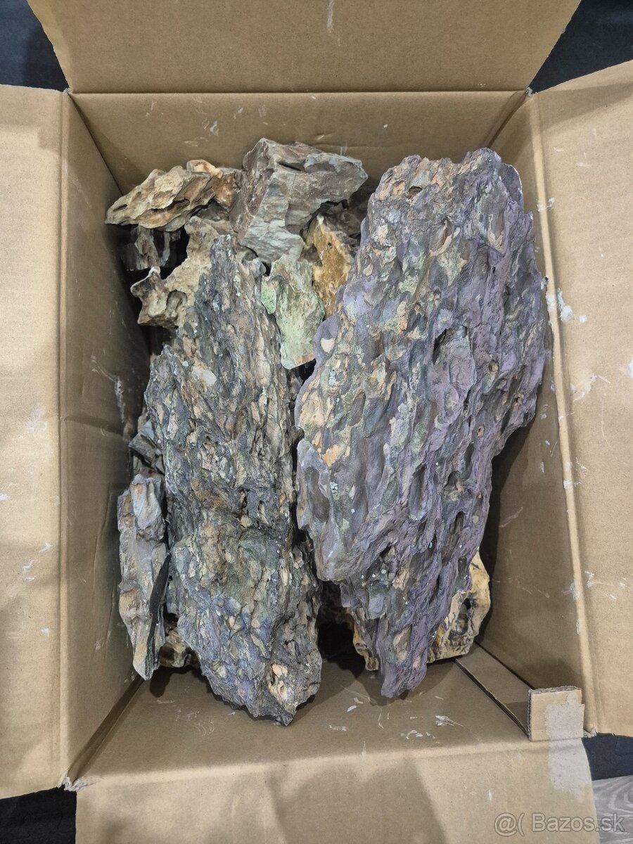 Kamene a korene do akvária - 2