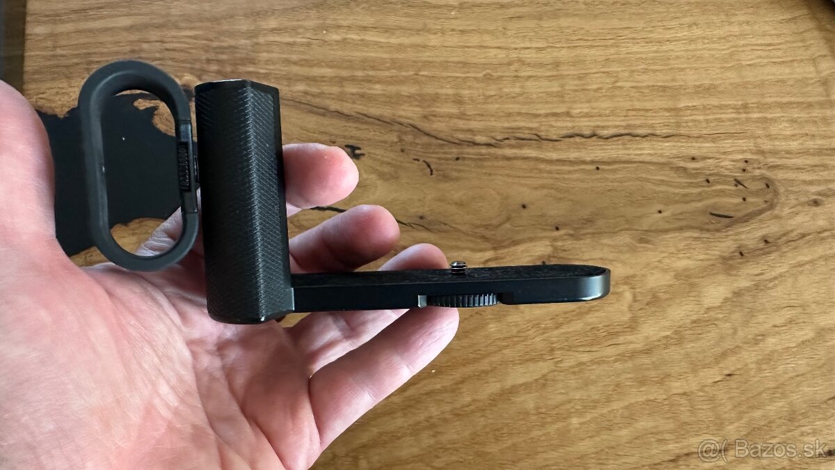 Originálny Leica Q grip (19505) - 2