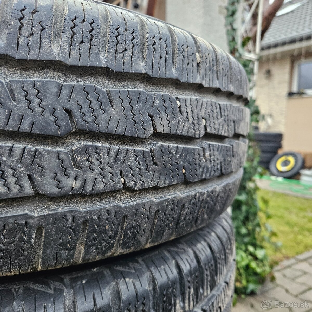 195/70 r15c Toyo - 2