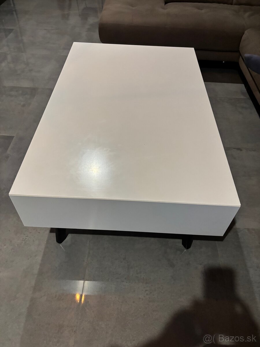 Konferenčný stolík - 2