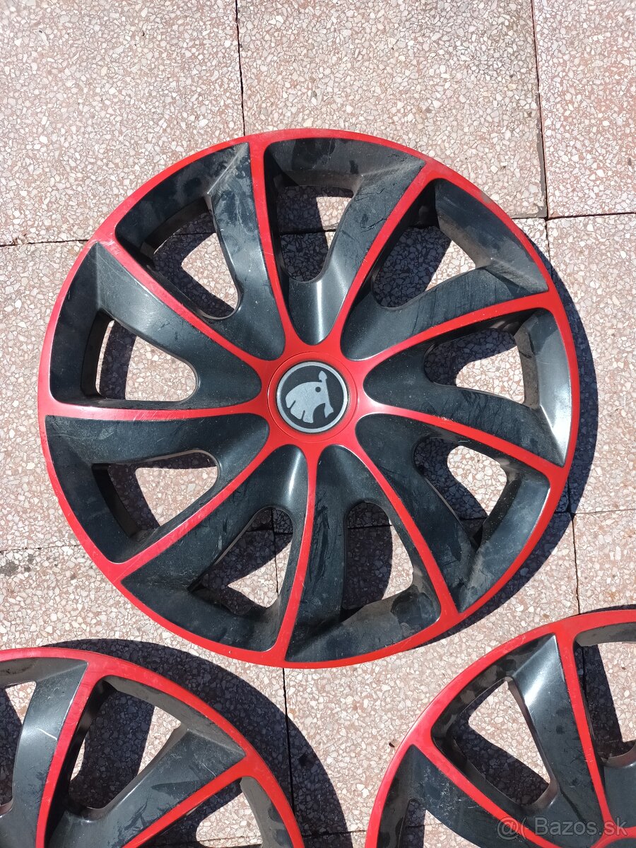 Puklice 15" 3 kusy - 2