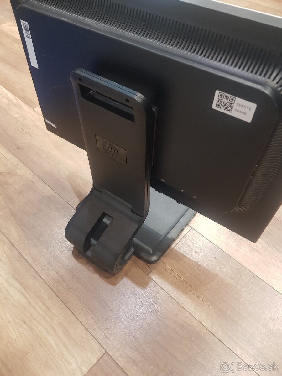 HP Compaq Monitor - 2