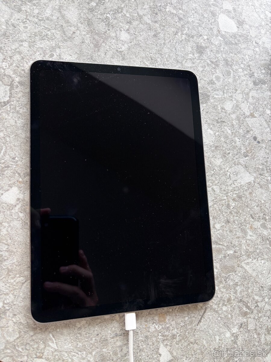iPad Air 5. generácie (M1) 64GB - 2