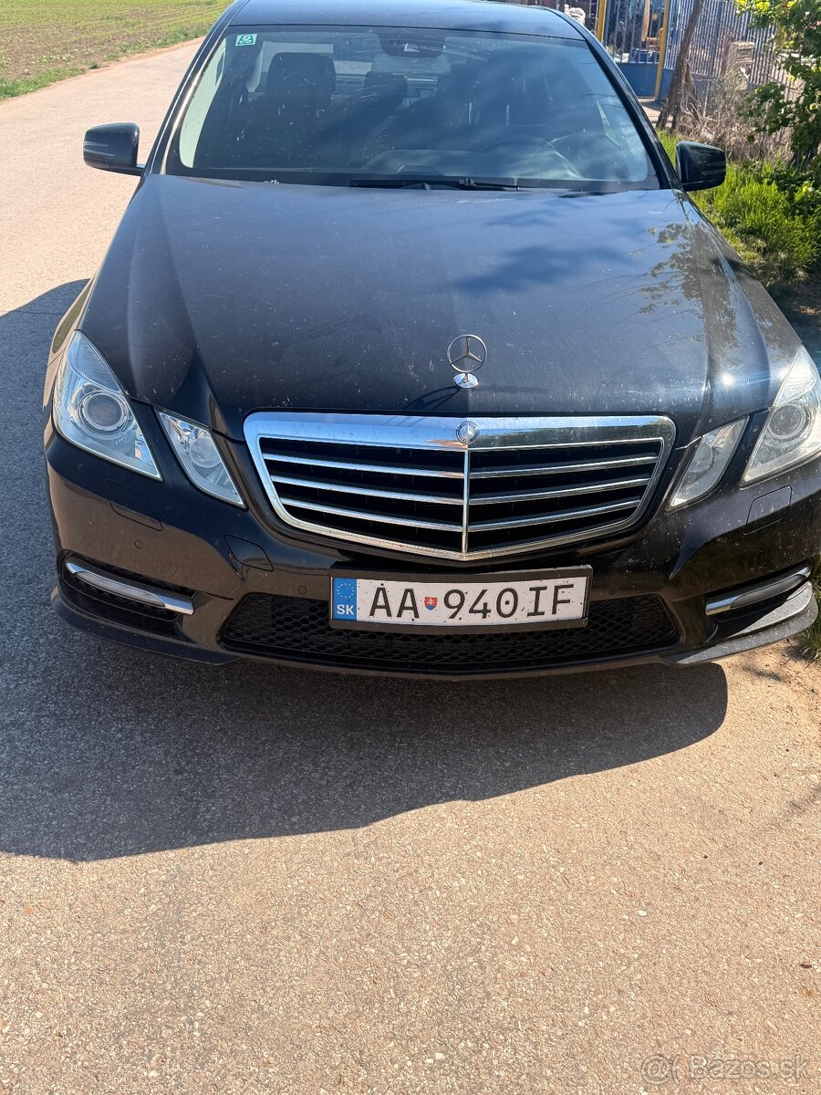 Mercedes e200 - 2