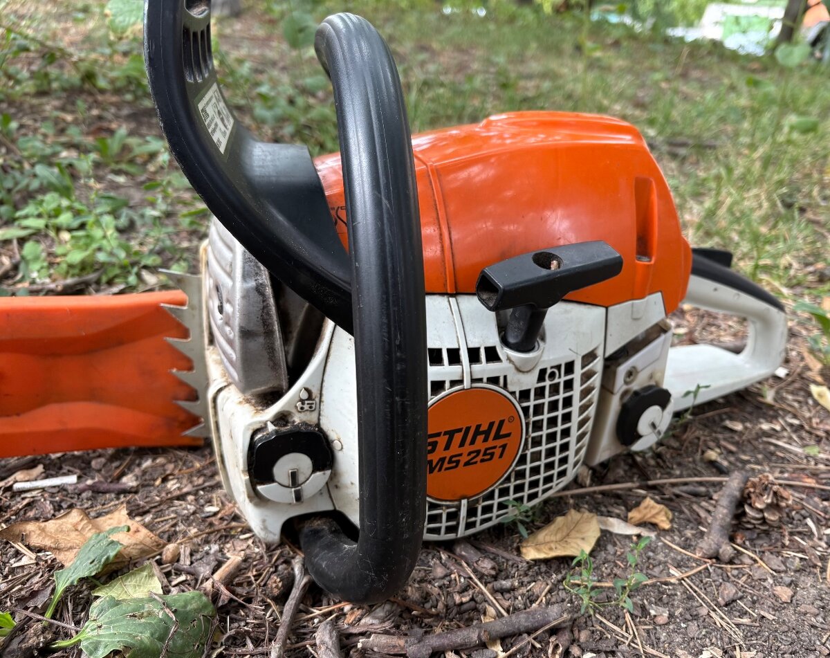 Stihl MS 251 - 2