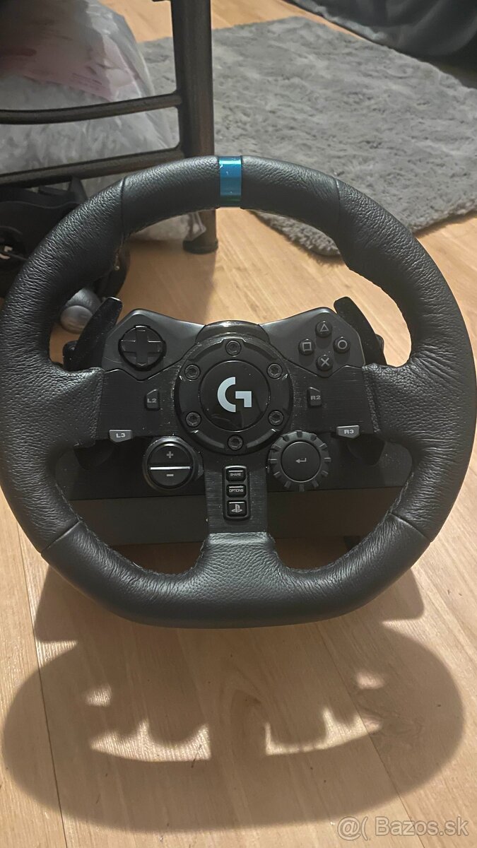 Logitech G923 pre PC/PS4 - 2