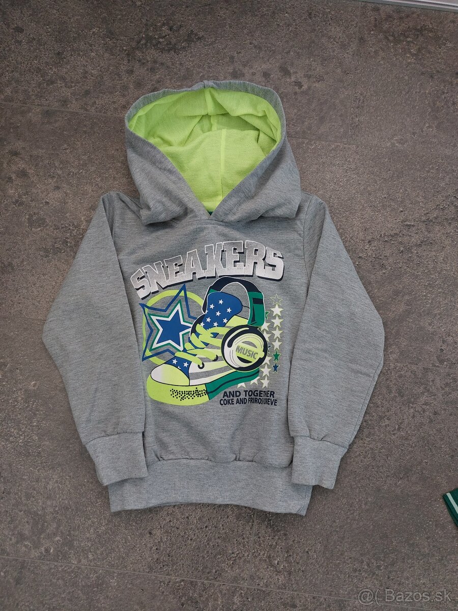 Tričká,mikina,tepláky - 2