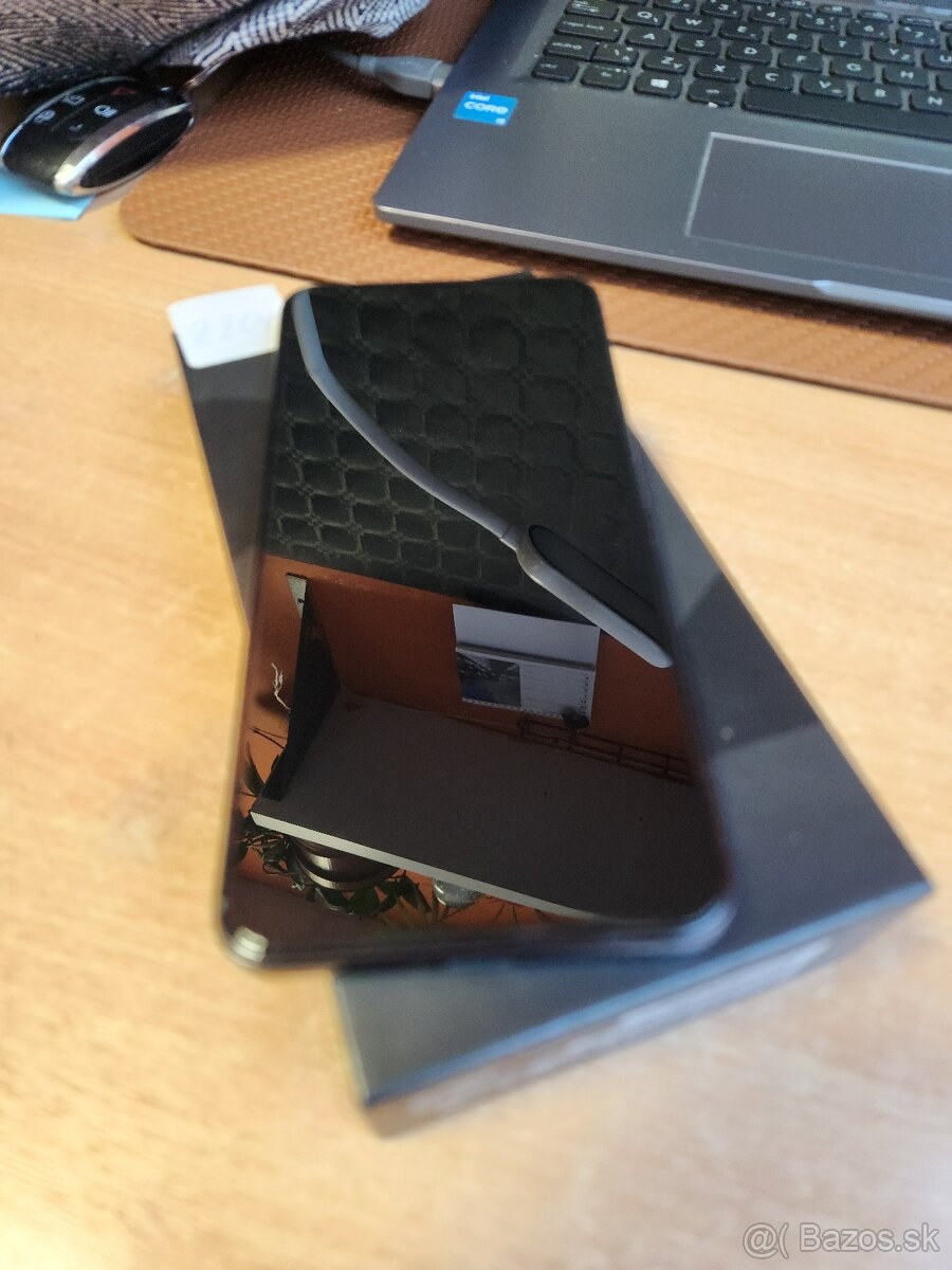 Samsung Galaxy S22 128GB - 2