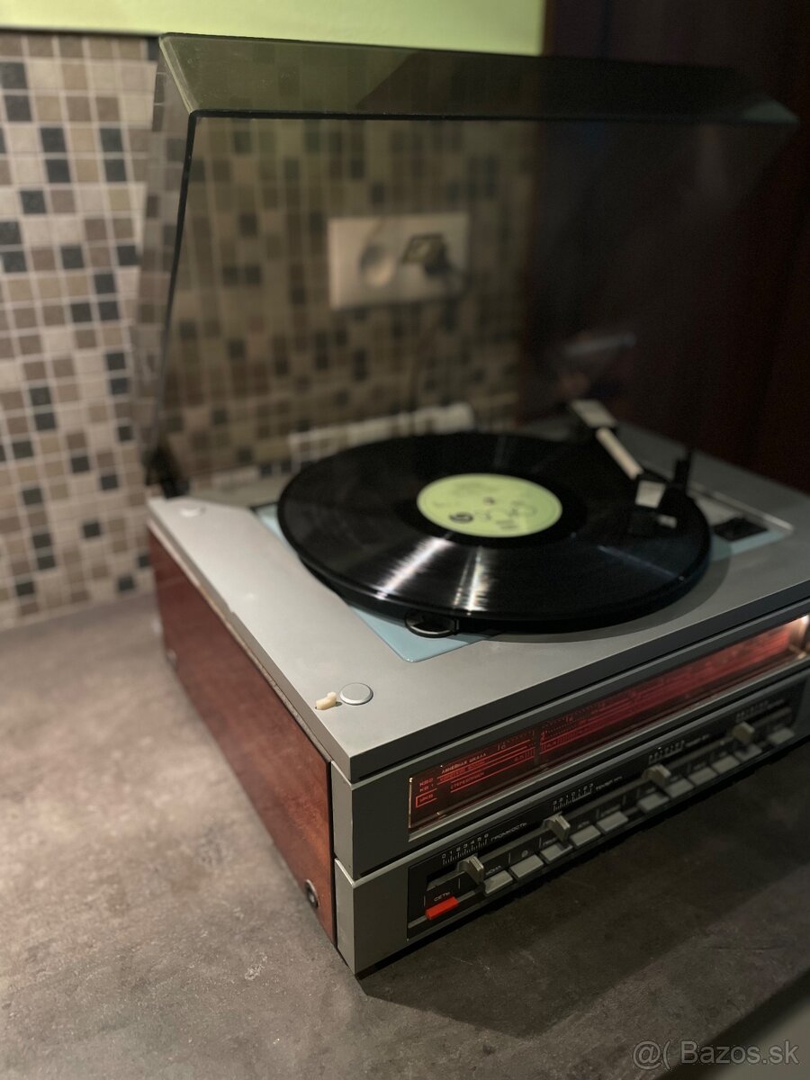 Retro gramofón Kantata - 2