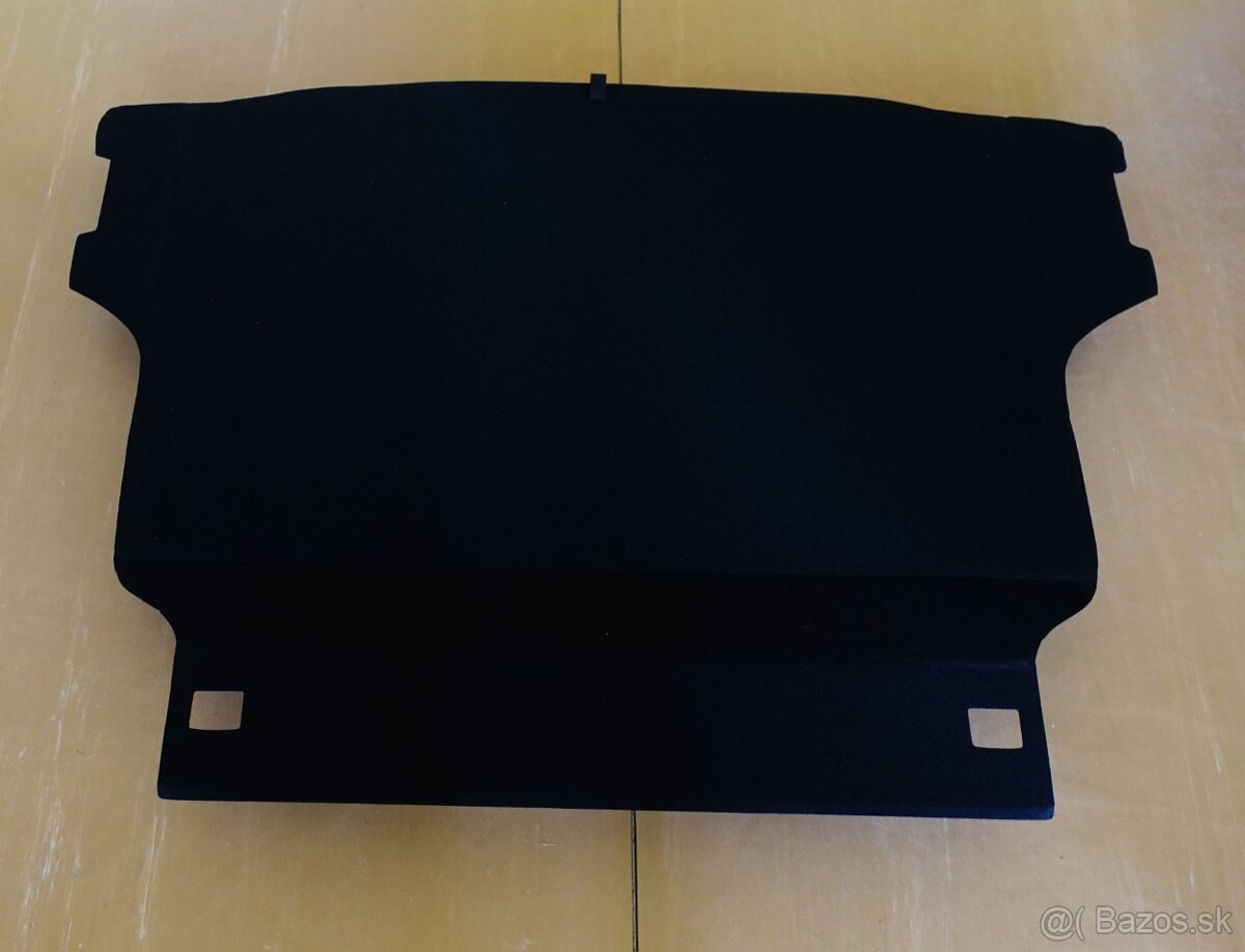 Plato do kufra Honda Civic X - 2