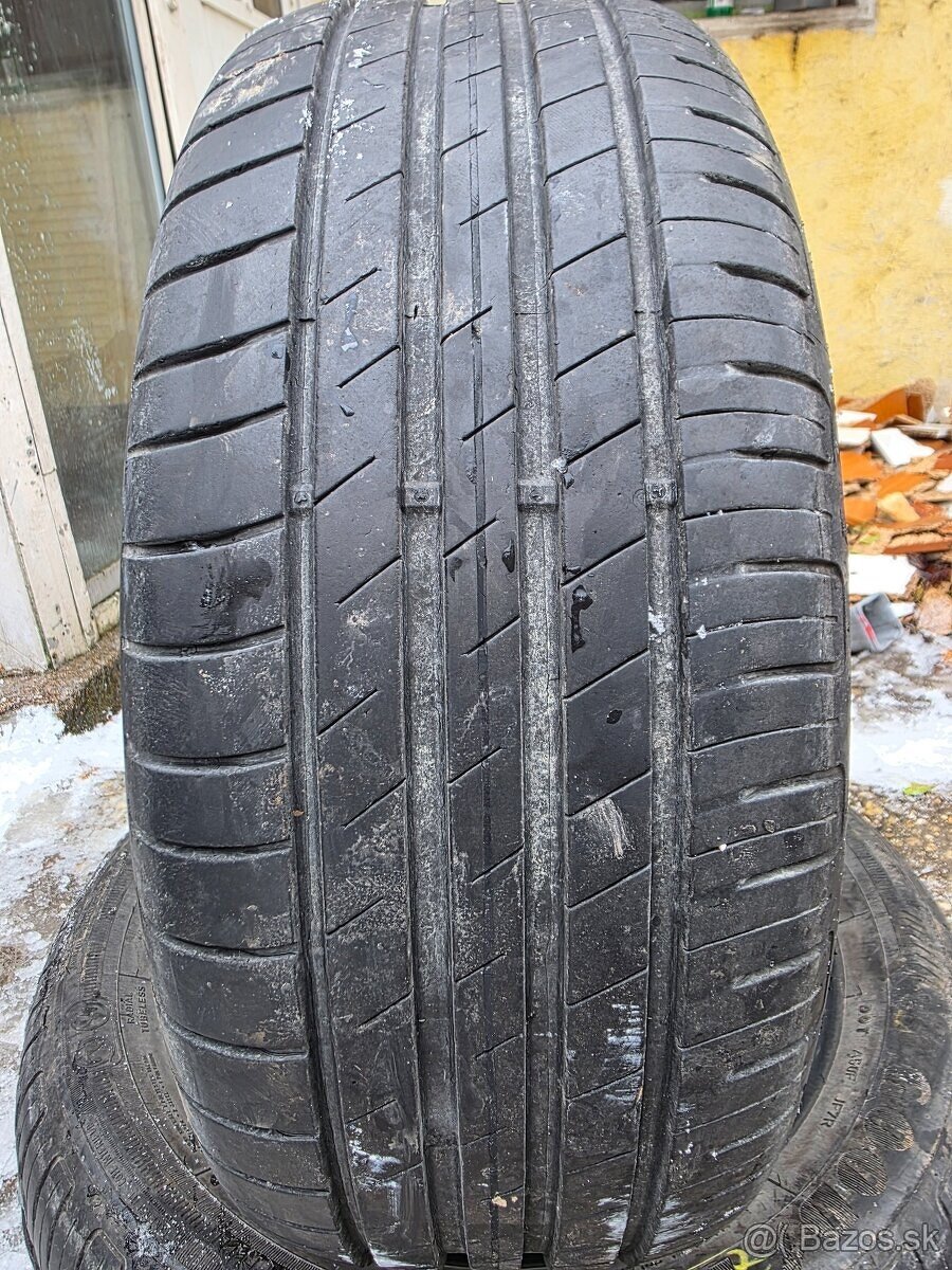 Ponúkam 2 letné pneumatiky Goodyear Eagle 205/55 R16 - 2