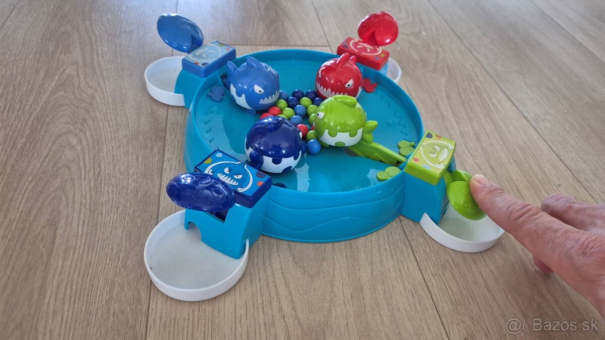 Darujem hru hladní žraloci - 2