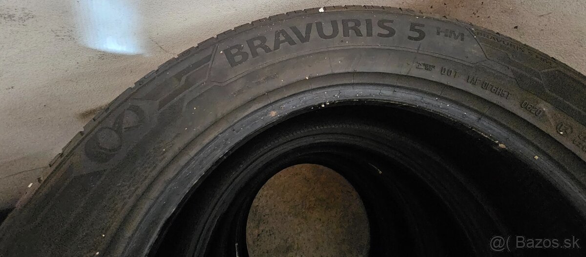 225/60 R18 letné - 2