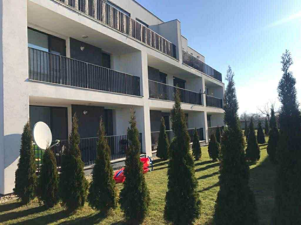 ALL INCLUSIVE | NA PREDAJ 3-IZB. BYT S TERASOU A ZÁHRADKOU, - 2