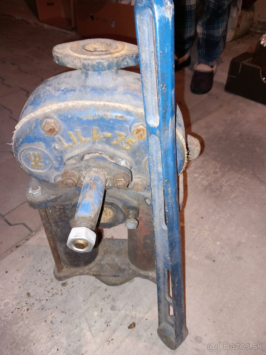 Predám ručnú pumpu na vodu SIGMA 70 - 2