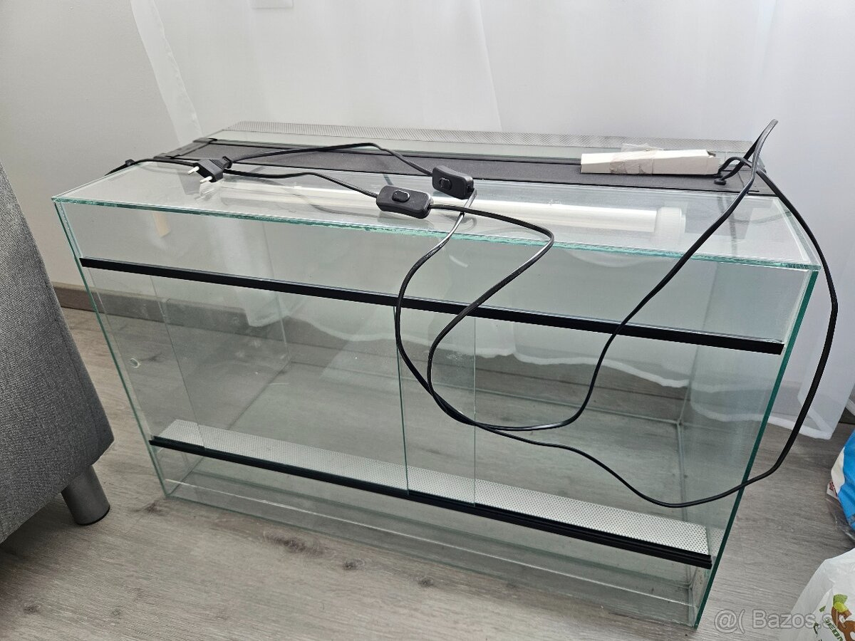 Predám teráriá - 2