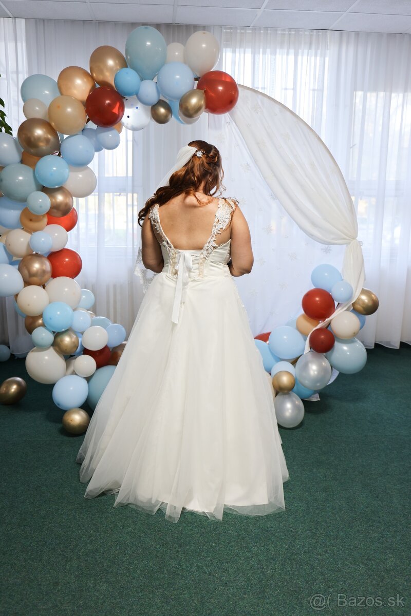 Krasne svadobne šaty - 2