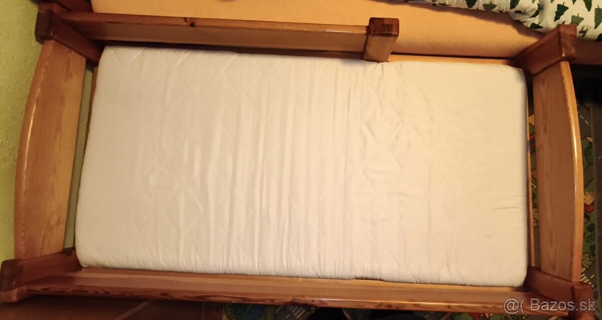 Detská posteľ z masívu + matrac - 2
