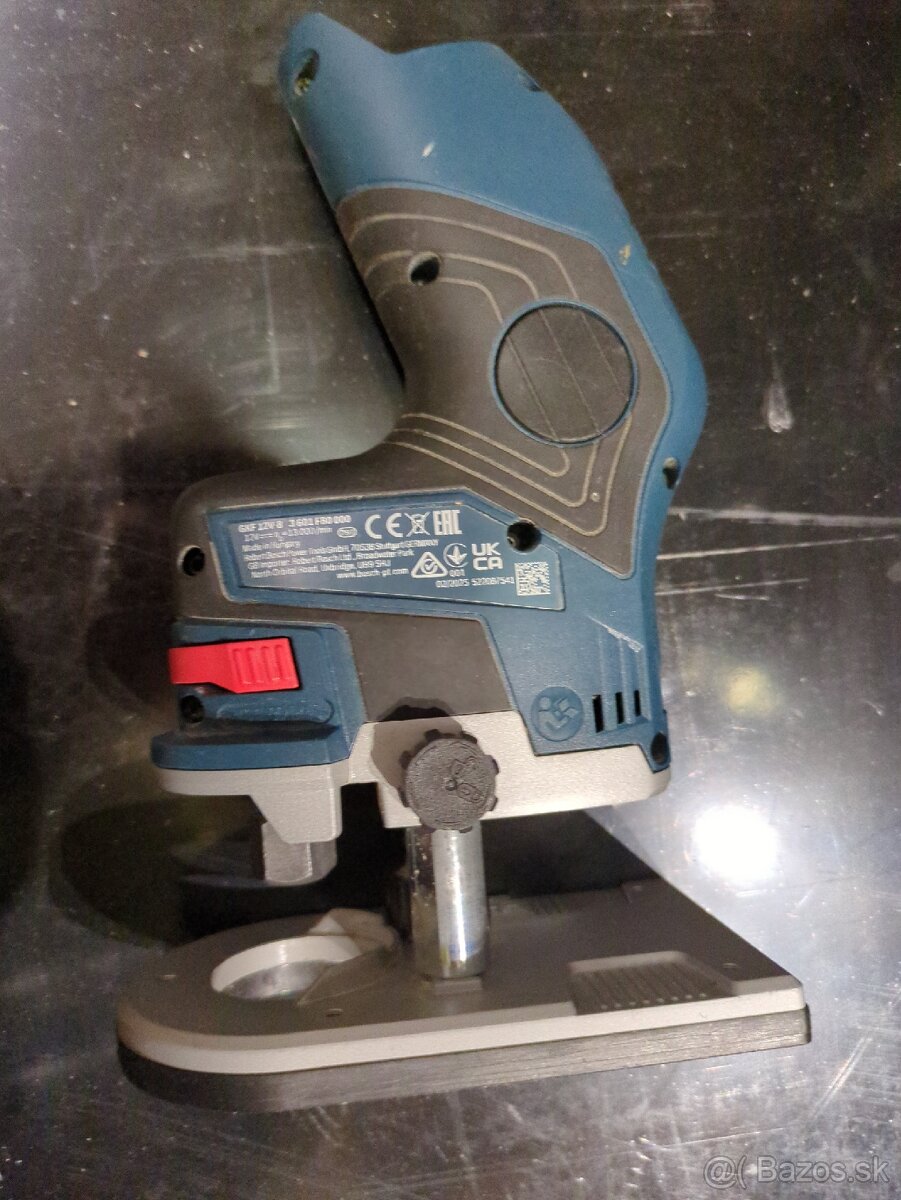 Mini frezka Bosch GKG 12V-8 - 2