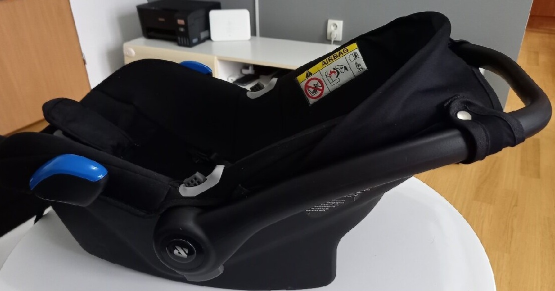 Autosedačka-vajíčko - 2