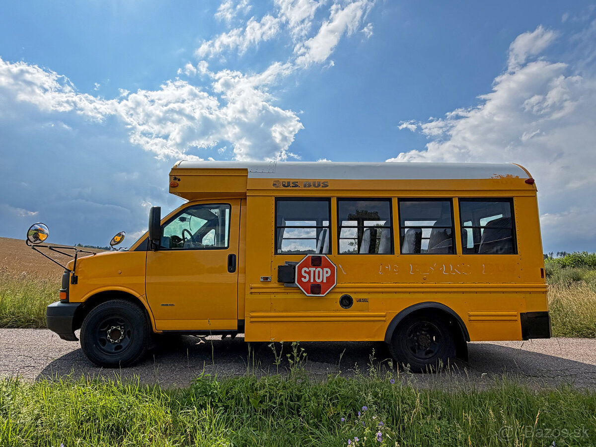 CHEVROLET EXPRESS – USA SCHOOLBUS – 6.6 DURAMAX DIESEL - 2