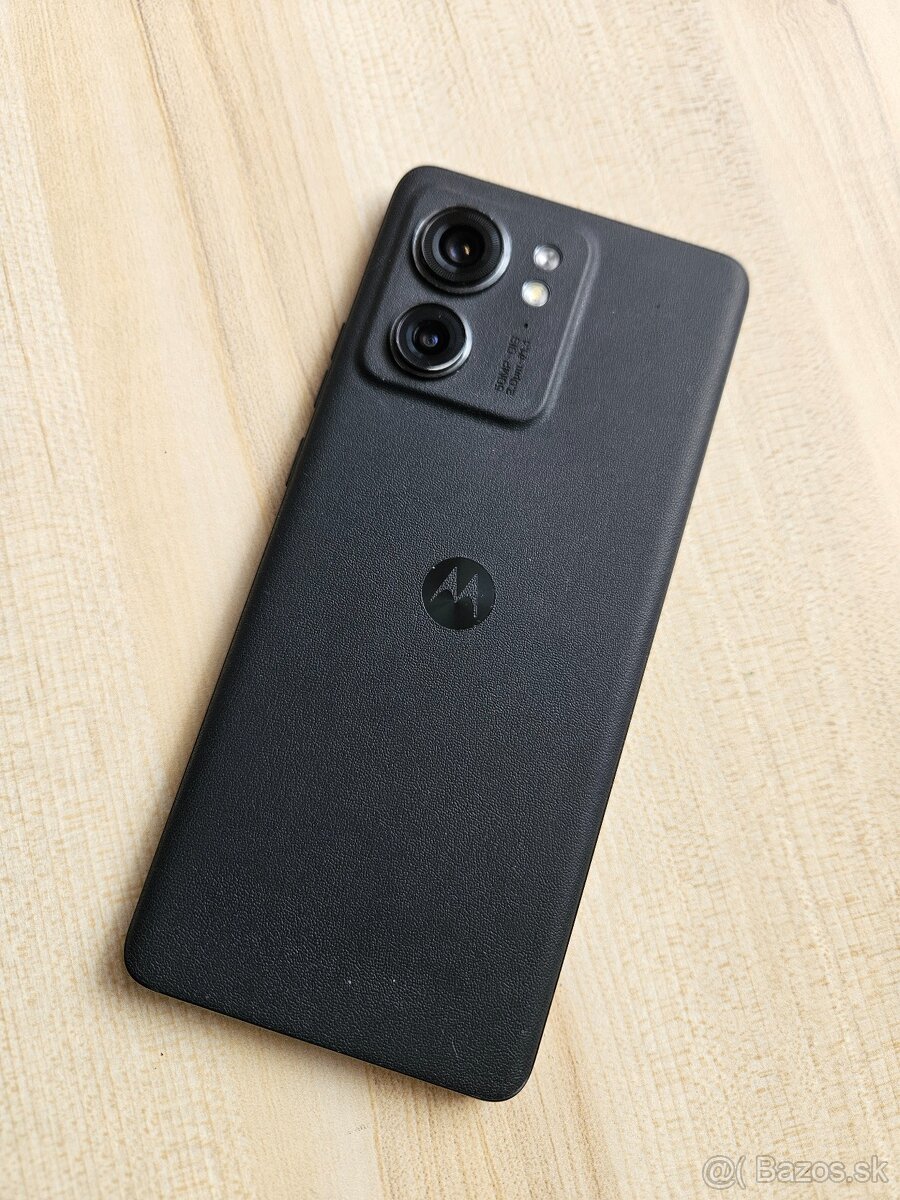 Motorola edge 40 - 2