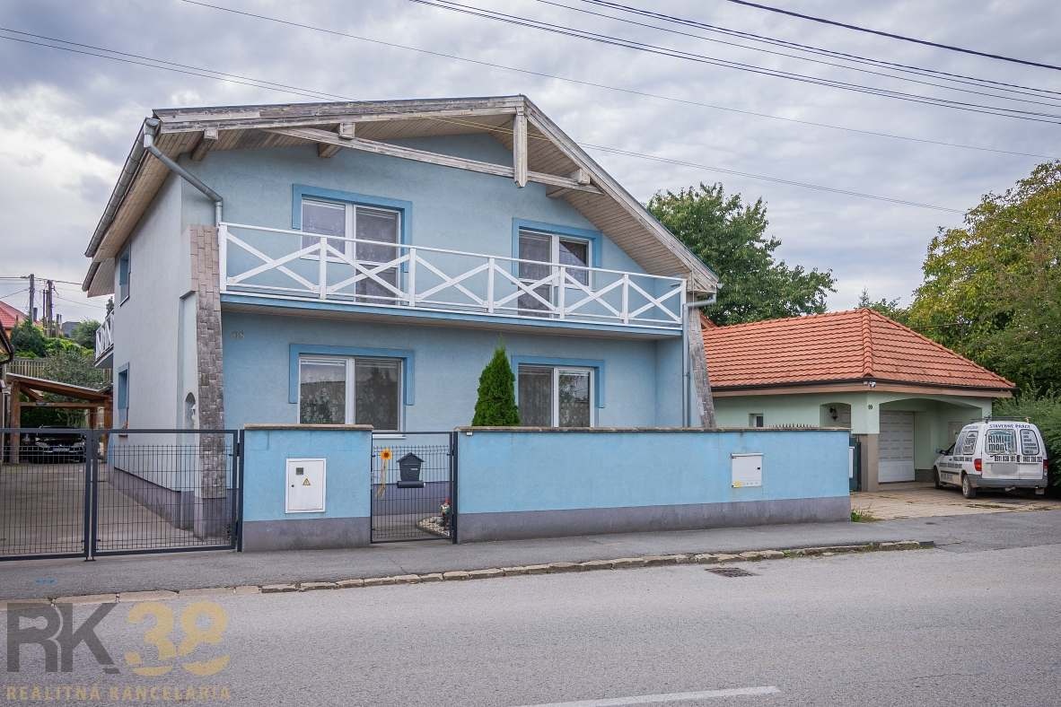 Na predaj priestranný rodinný dom v Košiciach - 2