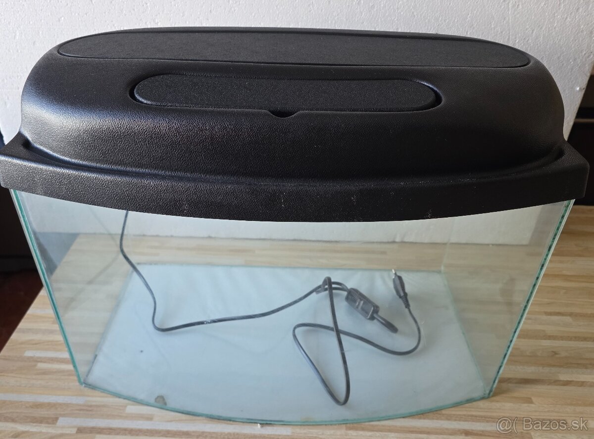 Predam vypukle akvarium - 2