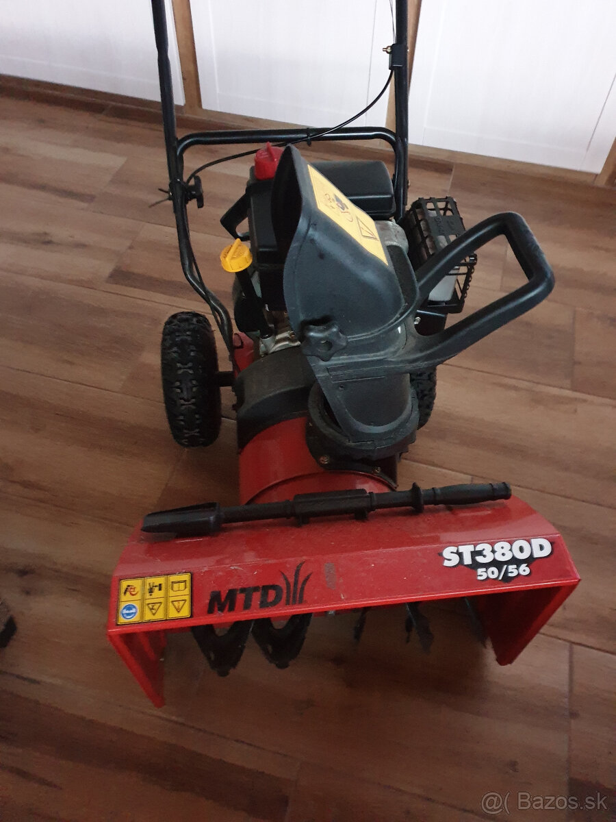 Predám snežnú frézu MTD ST 380 D. - 2